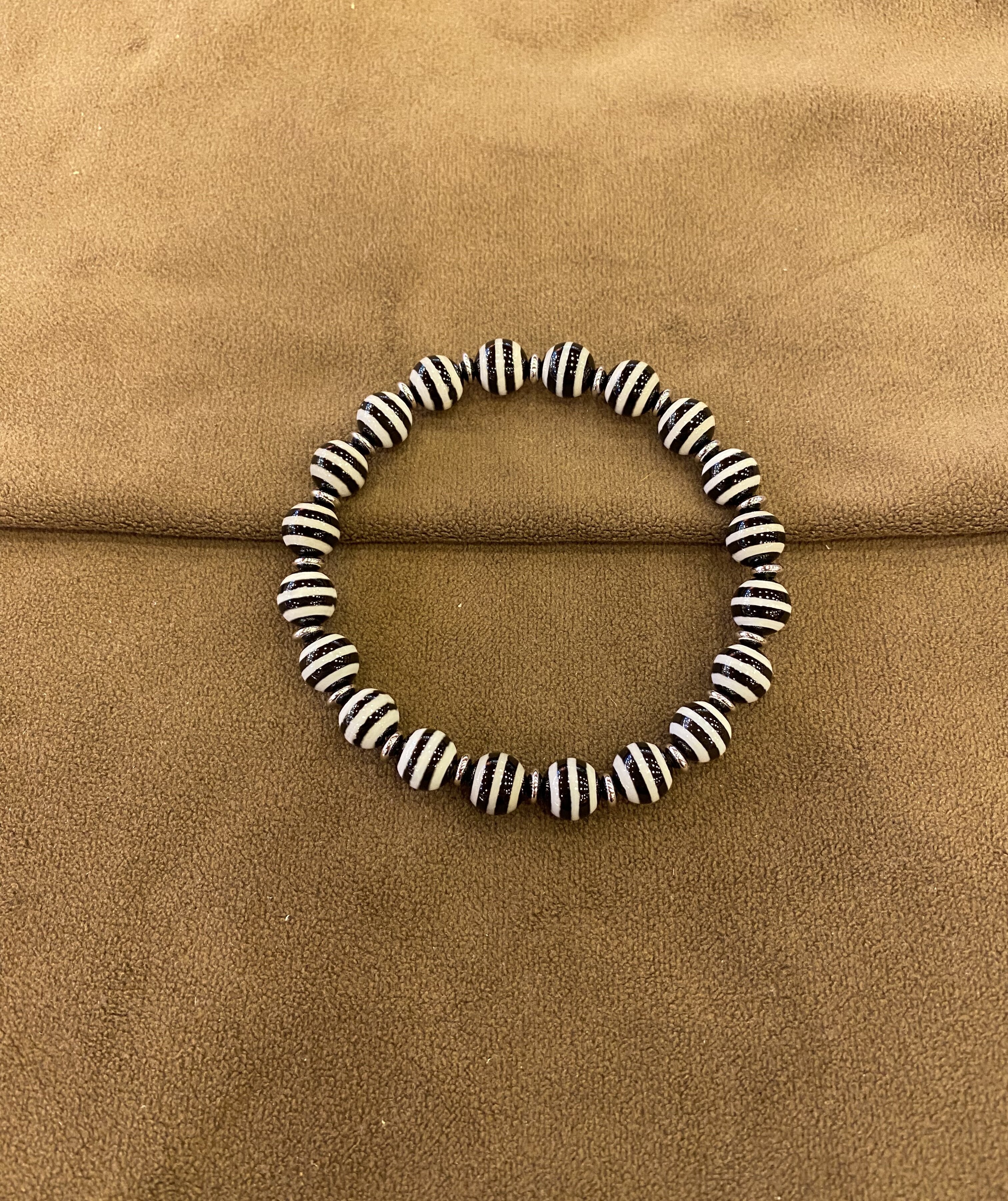 Black & White Striped Agate Br - Fine Jewelry & Watches Photos ulasan dan harga